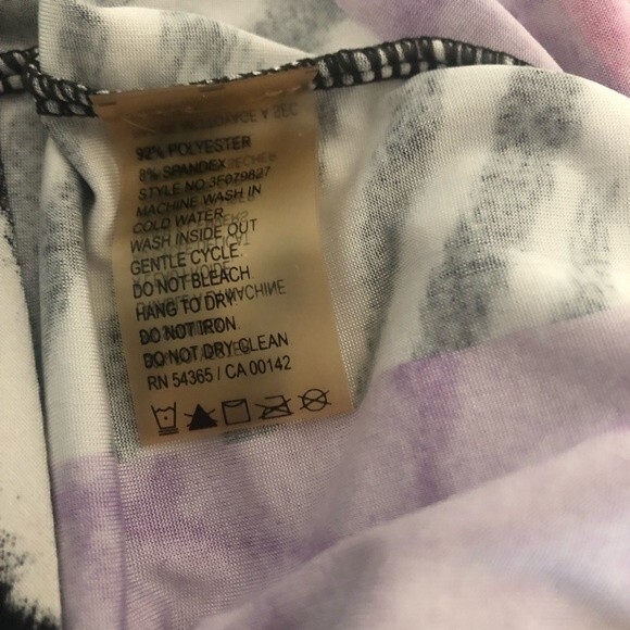 PETER NYGARD Petites Stretch Mixed Print Top Animal Print Womans Size Small - Picture 6 of 8